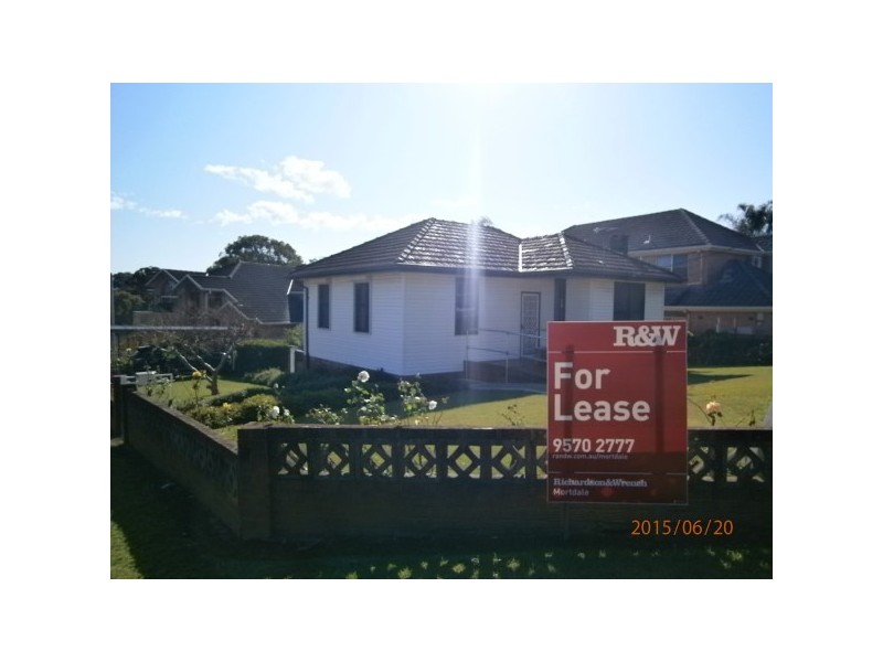 20 Peake Pde, Peakhurst NSW 2210