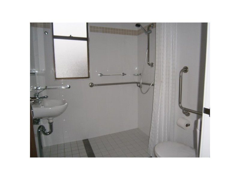 20 Peake Pde, Peakhurst NSW 2210