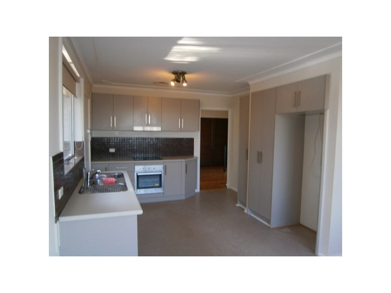 34 Rainbow Pde, Peakhurst Heights NSW 2210