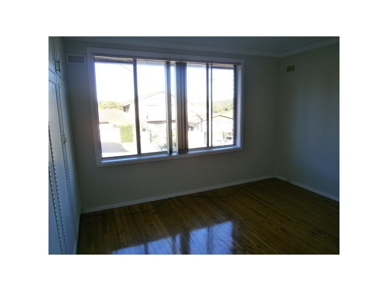 34 Rainbow Pde, Peakhurst Heights NSW 2210