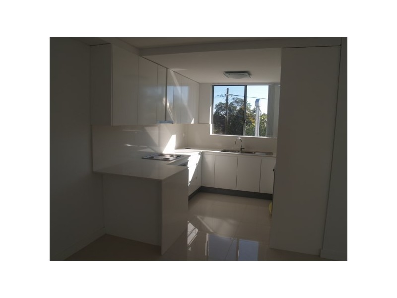 3/23 Gover Street, Peakhurst NSW 2210