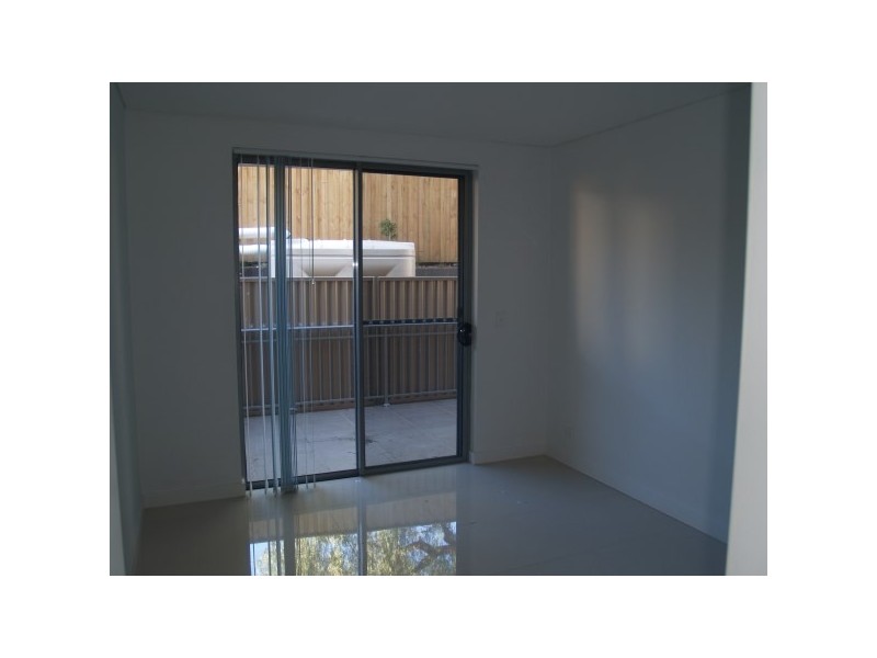 3/23 Gover Street, Peakhurst NSW 2210