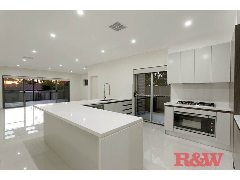 3A Clarke Street North, Peakhurst NSW 2210