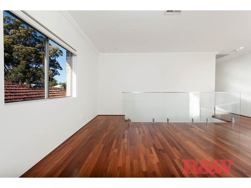 3A Clarke Street North, Peakhurst NSW 2210