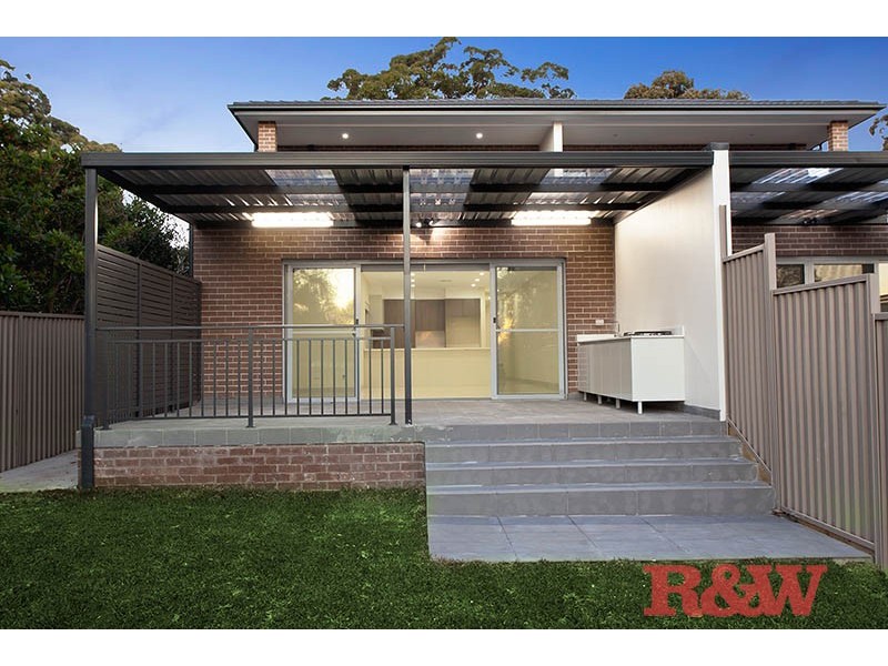 3A Clarke Street North, Peakhurst NSW 2210