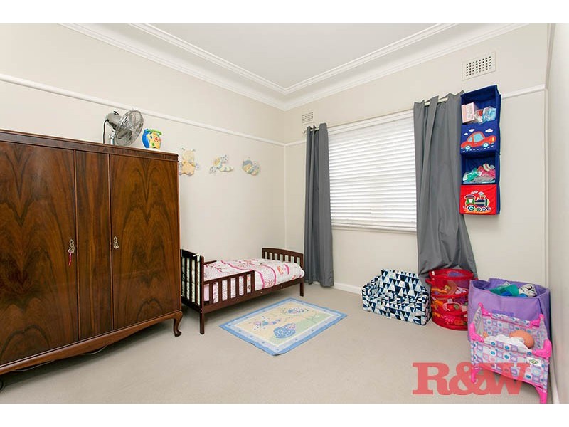 20 Woodlands Avenue, Lugarno NSW 2210