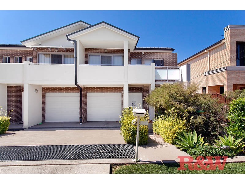 5 Rona Street, Peakhurst NSW 2210