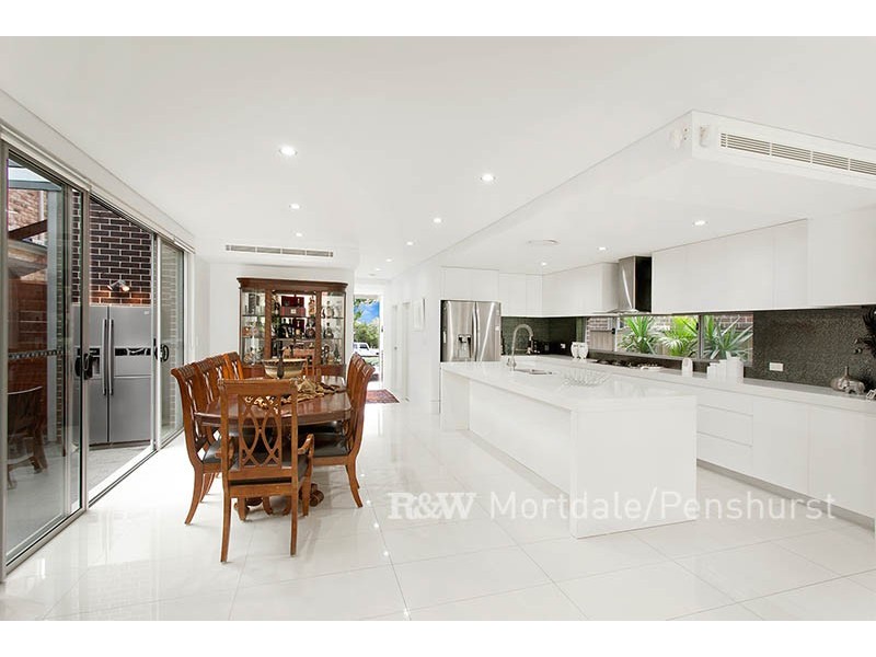 8A Talbot Street, Riverwood NSW 2210