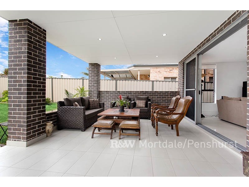 8A Talbot Street, Riverwood NSW 2210