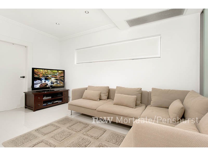 8A Talbot Street, Riverwood NSW 2210