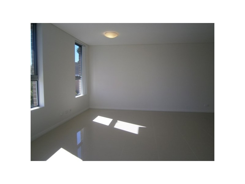 6/4-6 Lawrence Street, Peakhurst NSW 2210