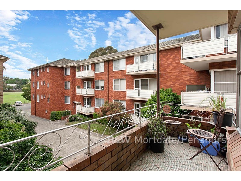 12/17 Cambridge Street, Penshurst NSW 2222