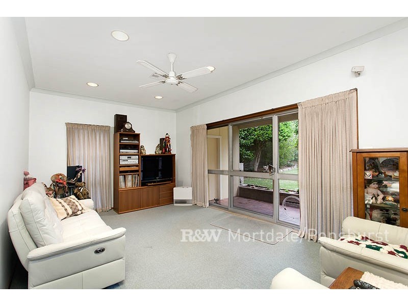 5 Rosemont Avenue, Mortdale NSW 2223