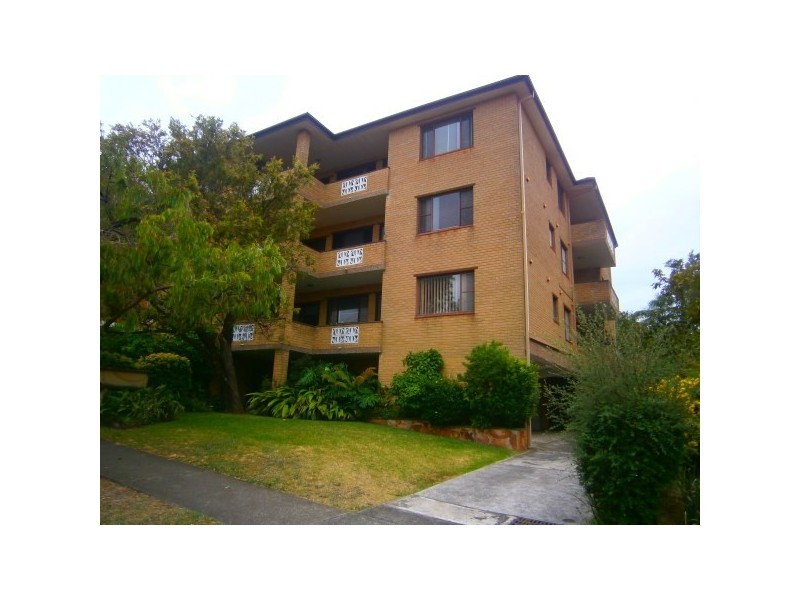 1/12 Deposit Taken, Carlton NSW 2218