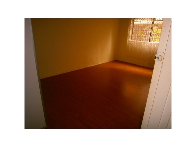 1/12 Deposit Taken, Carlton NSW 2218