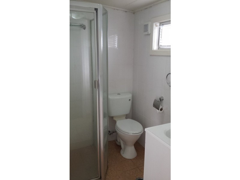 15 Fairview Avenue, Roselands NSW 2196