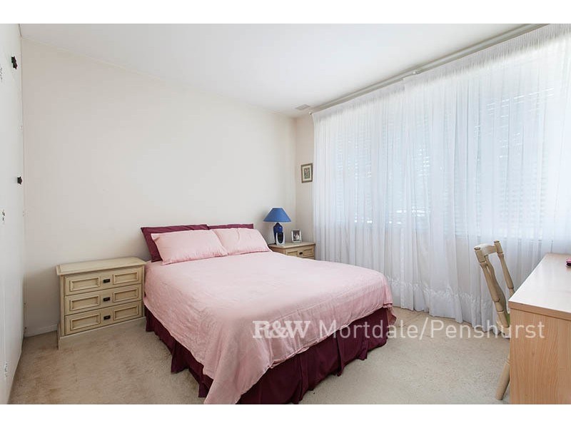 1 Gregory Crescent, Beverly Hills NSW 2209