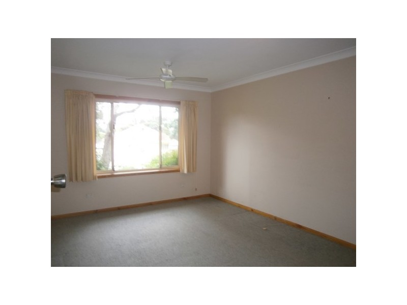 Peakhurst Heights NSW 2210