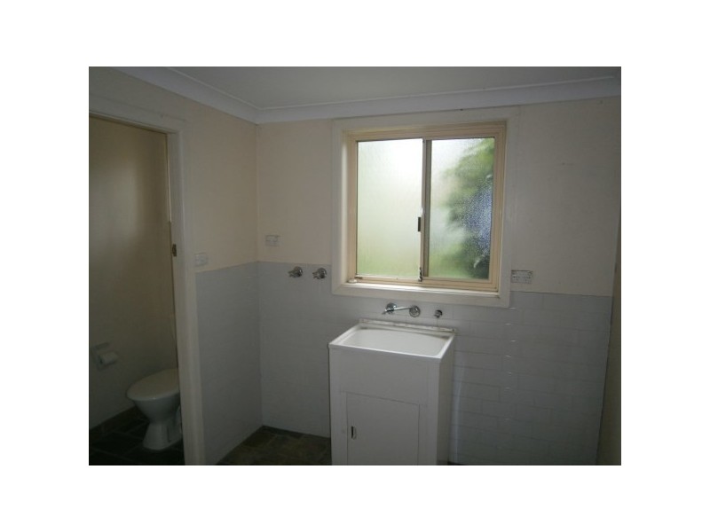 Peakhurst Heights NSW 2210