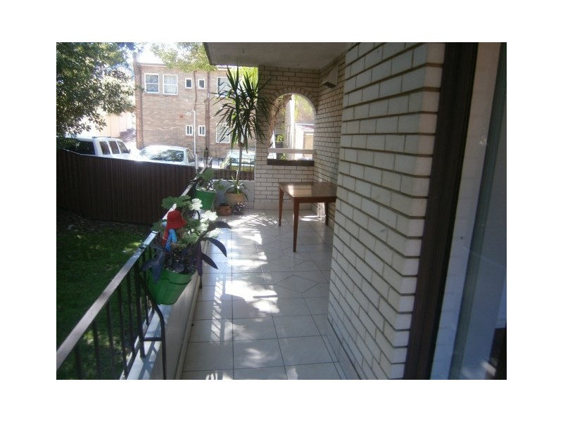 2/1 Rossi Street, South Hurstville NSW 2221