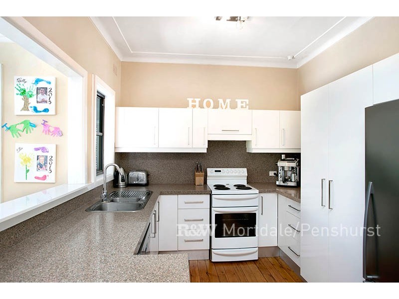 45 Valentia Avenue, Lugarno NSW 2210