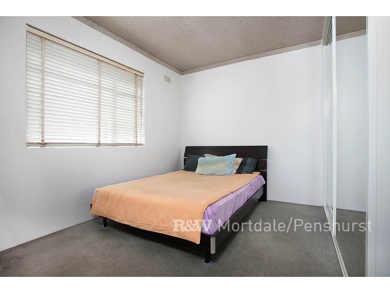 1/79 Queens Road, Hurstville NSW 2220