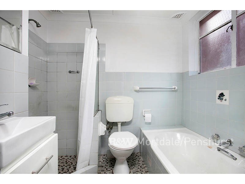 1/79 Queens Road, Hurstville NSW 2220