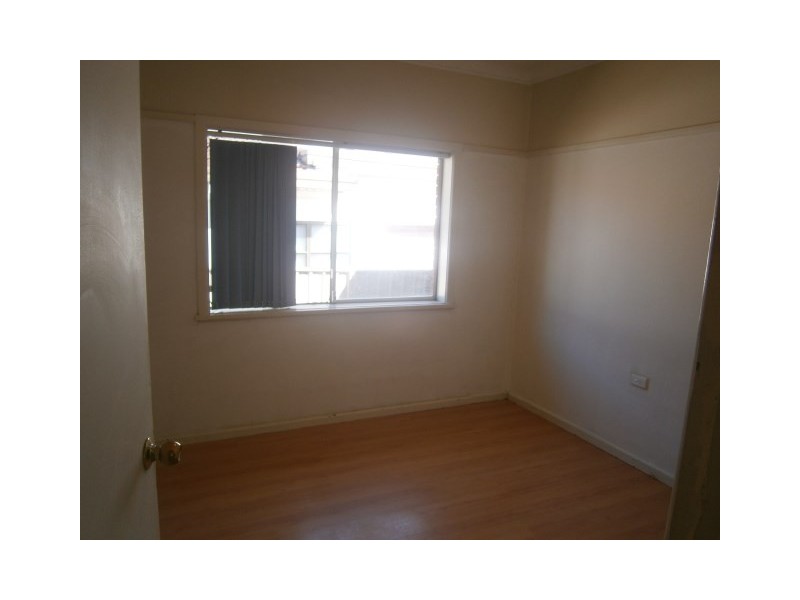 10 Salisbury St, Riverwood NSW 2210