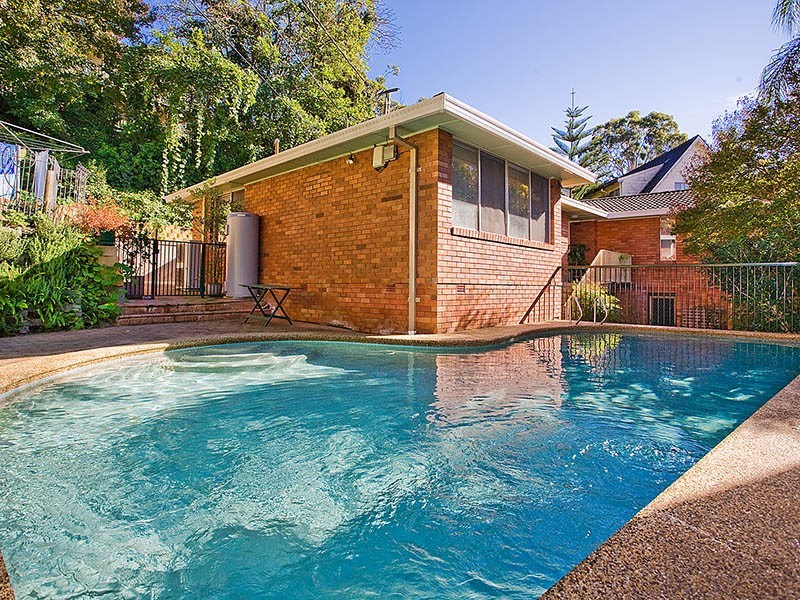 19 Pamela Avenue, Peakhurst Heights NSW 2210