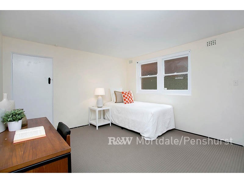 28 Coleborne Avenue, Mortdale NSW 2223