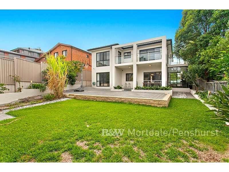 79 Woodlands Avenue, Lugarno NSW 2210