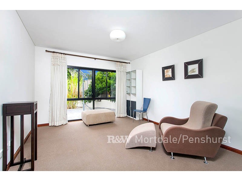 79 Woodlands Avenue, Lugarno NSW 2210