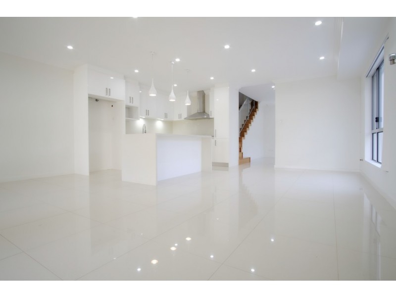 11A Gover Street, Peakhurst NSW 2210