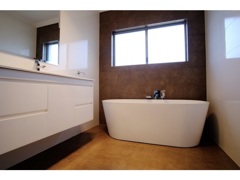 11A Gover Street, Peakhurst NSW 2210