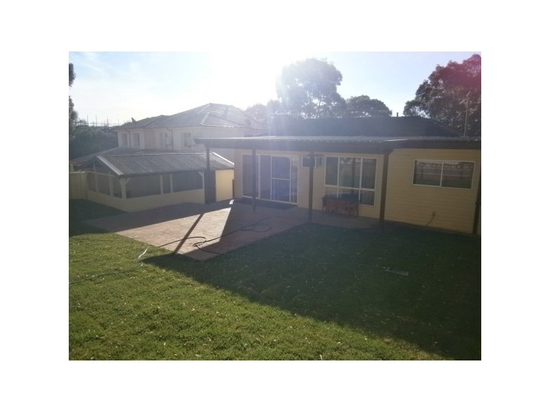 61 Lawrence Street, Peakhurst NSW 2210