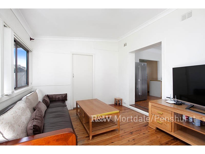 81 Croydon Road, Hurstville NSW 2220