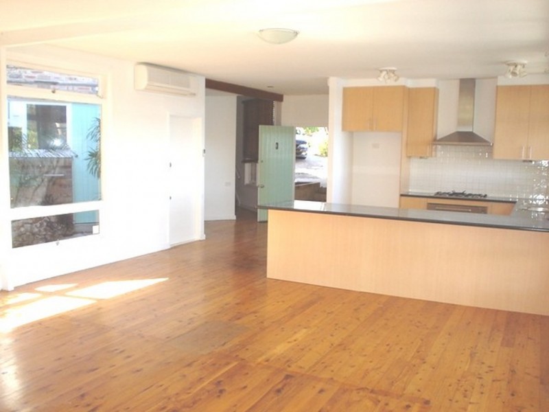 6b Abernethy Street, Seaforth NSW 2092