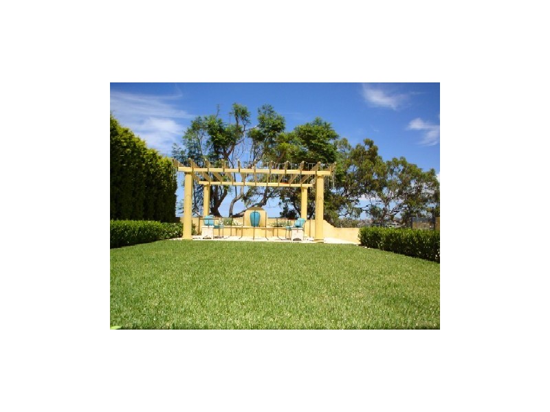 13 Moore Street, Clontarf NSW 2093
