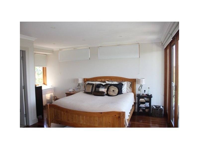 8a Harvey St, Seaforth NSW 2092