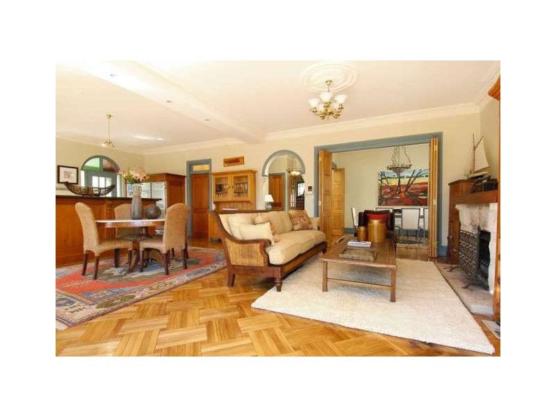 37 Fairlight Crescent, Fairlight NSW 2094