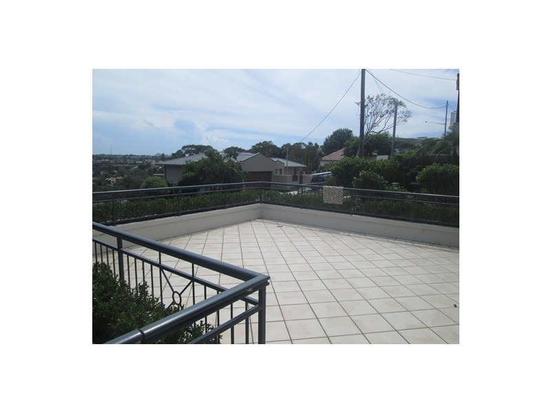 8 Kanangra Crescent, Clontarf NSW 2093