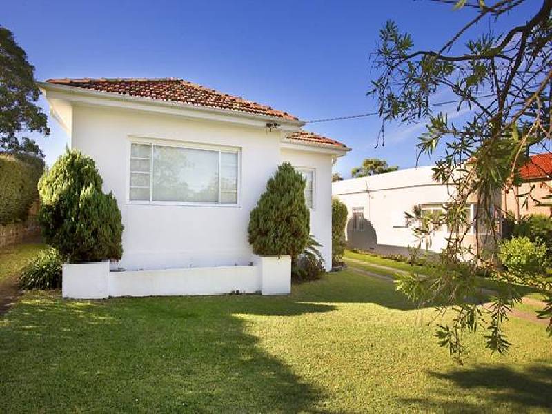 26 Ellery Parade, Seaforth NSW 2092