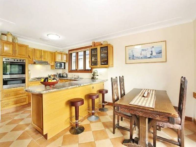 16 Baringa Avenue, Seaforth NSW 2092