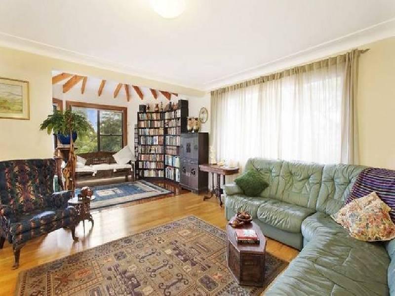 16 Baringa Avenue, Seaforth NSW 2092