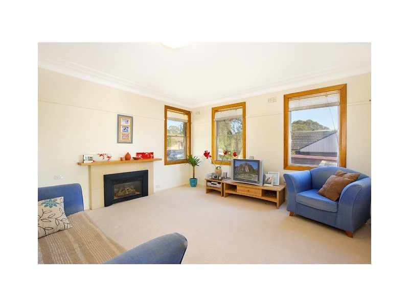 8 Phillip Avenue, Seaforth NSW 2092