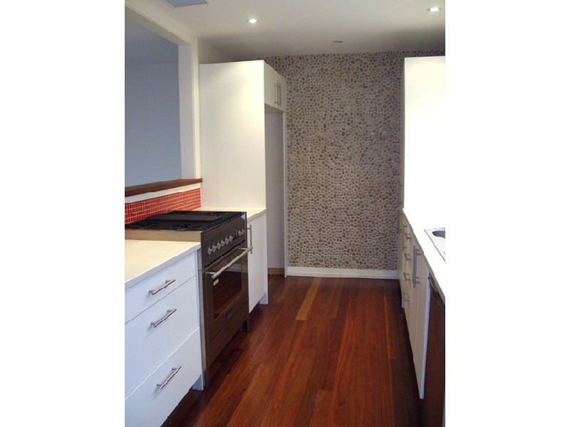 11 Towradgi Street, Narraweena NSW 2099