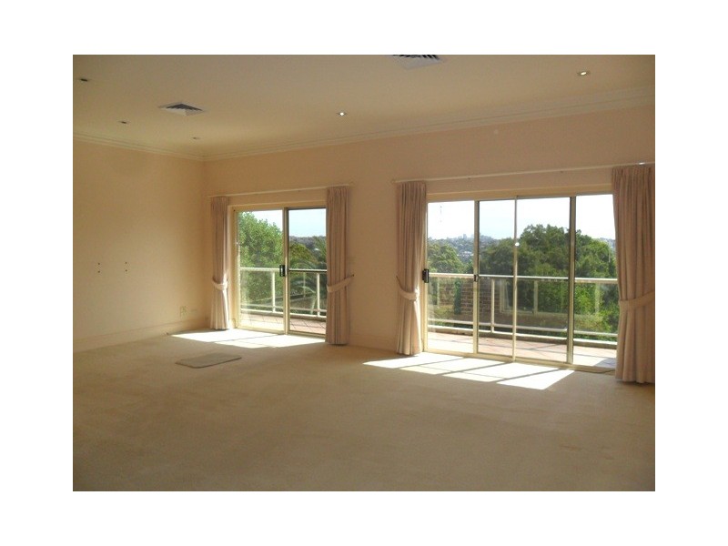 9B Kanangra Crescent, Clontarf NSW 2093