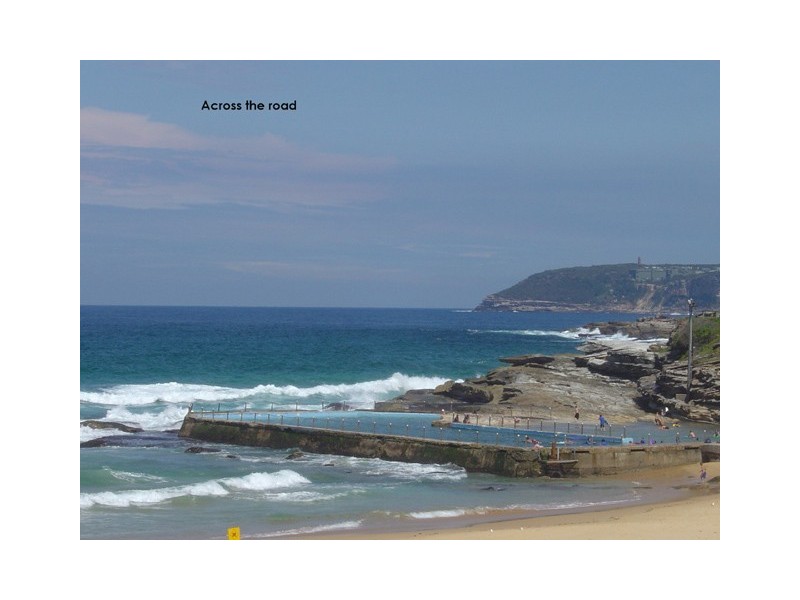 10@52 Carrington Parade, Curl Curl NSW 2096