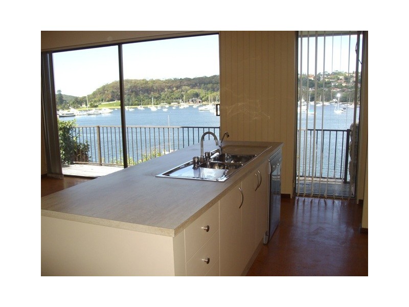 7 Laura Street, Seaforth NSW 2092