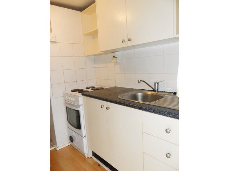 2/153 Pacific Parade, Dee Why NSW 2099